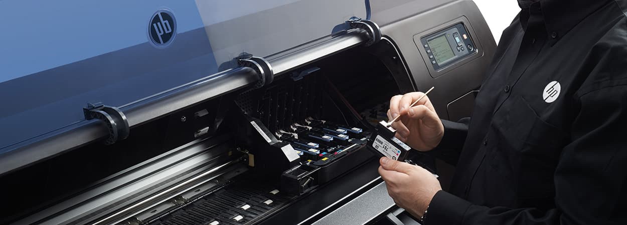 https://www.hpprintersupportpro.net/blog/wp-content/uploads/2022/12/how-to-clean-printhead-hero1556239400745.jpg